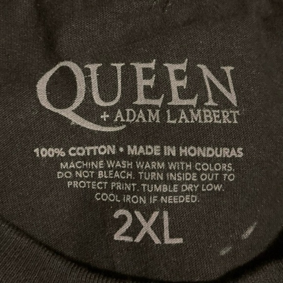 💫 Queen Rhapsody Tour Adam Lambert 2019 T-shirt Size 2XL - Picture 10 of 10